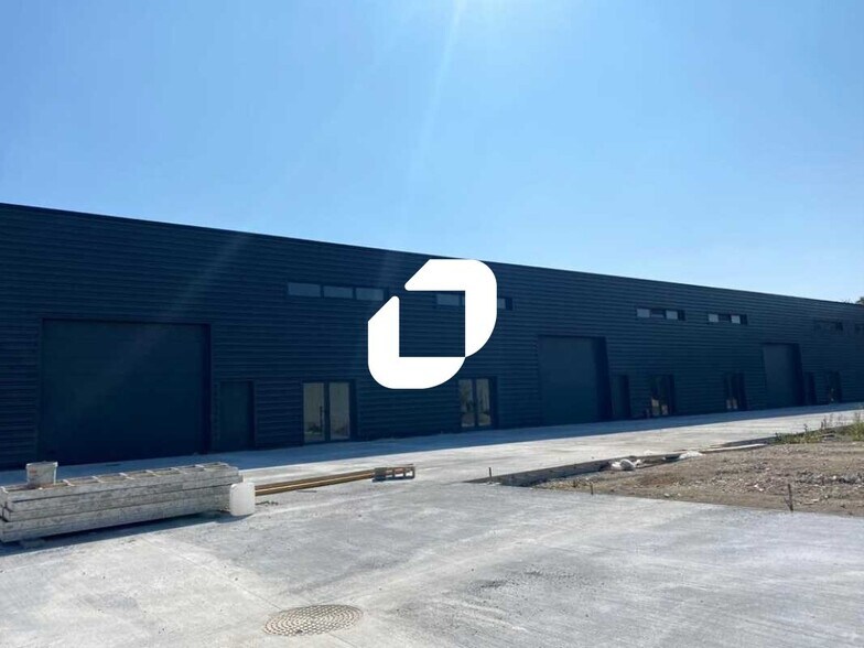29 Rue Gutenberg, Magny-en-Vexin à louer - Photo de l’immeuble – Image 1 sur 8