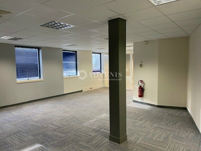 91103 Rue Pereire, Saint-Germain-en-Laye à vendre - Photo de l’immeuble – Image 3 sur 12