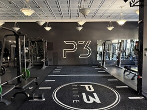 210 N Harbor Blvd, Fullerton, CA à louer Photo intérieure– Image 1 sur 8