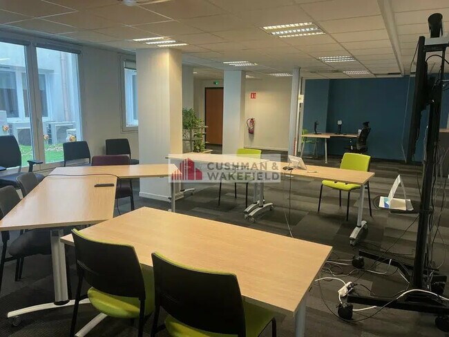 Plus de détails pour Bureau à vendre