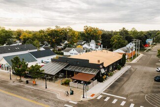 Plus de détails pour 151 River St, Elk Rapids, MI - Local commercial à vendre