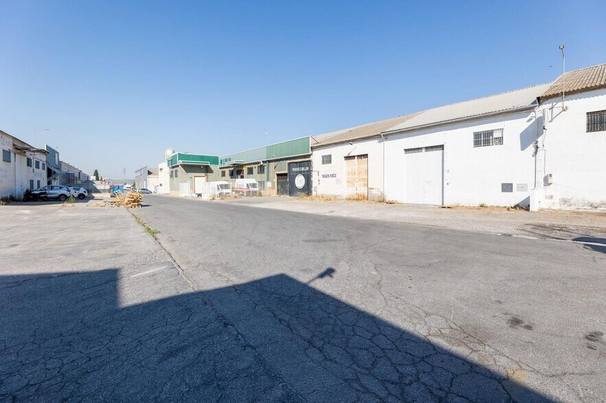 Industriel/Logistique dans Atarfe, Granada à vendre - Photo de l’immeuble – Image 3 sur 21