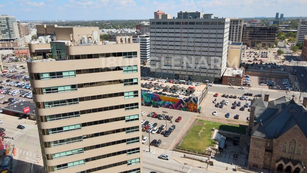 1800 Glenarm Pl, Denver, CO à vendre - Vidéo sur l’annonce professionnelle – Image 2 sur 138