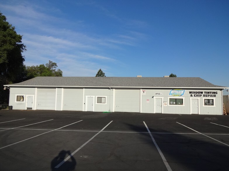 6560 Commerce Way, Diamond Springs, CA à vendre - Photo de l’immeuble – Image 2 sur 3