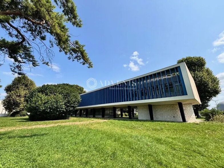 Bureau dans Alfortville à louer - Photo de l’immeuble – Image 2 sur 6