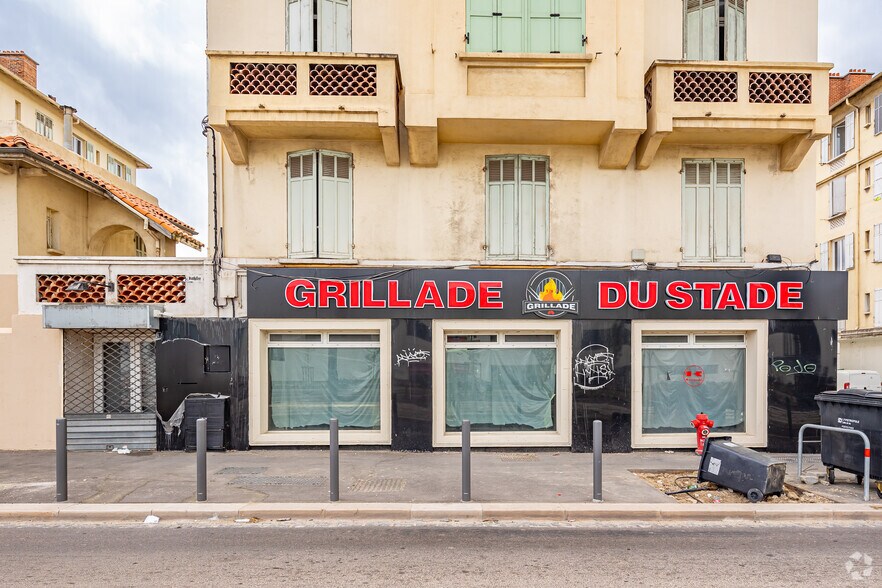 Local commercial dans Marseille à louer - Photo de l’immeuble – Image 3 sur 4