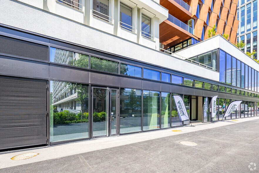 3B Rue Des Cuirassiers, Lyon à louer - Photo de l’immeuble – Image 2 sur 3