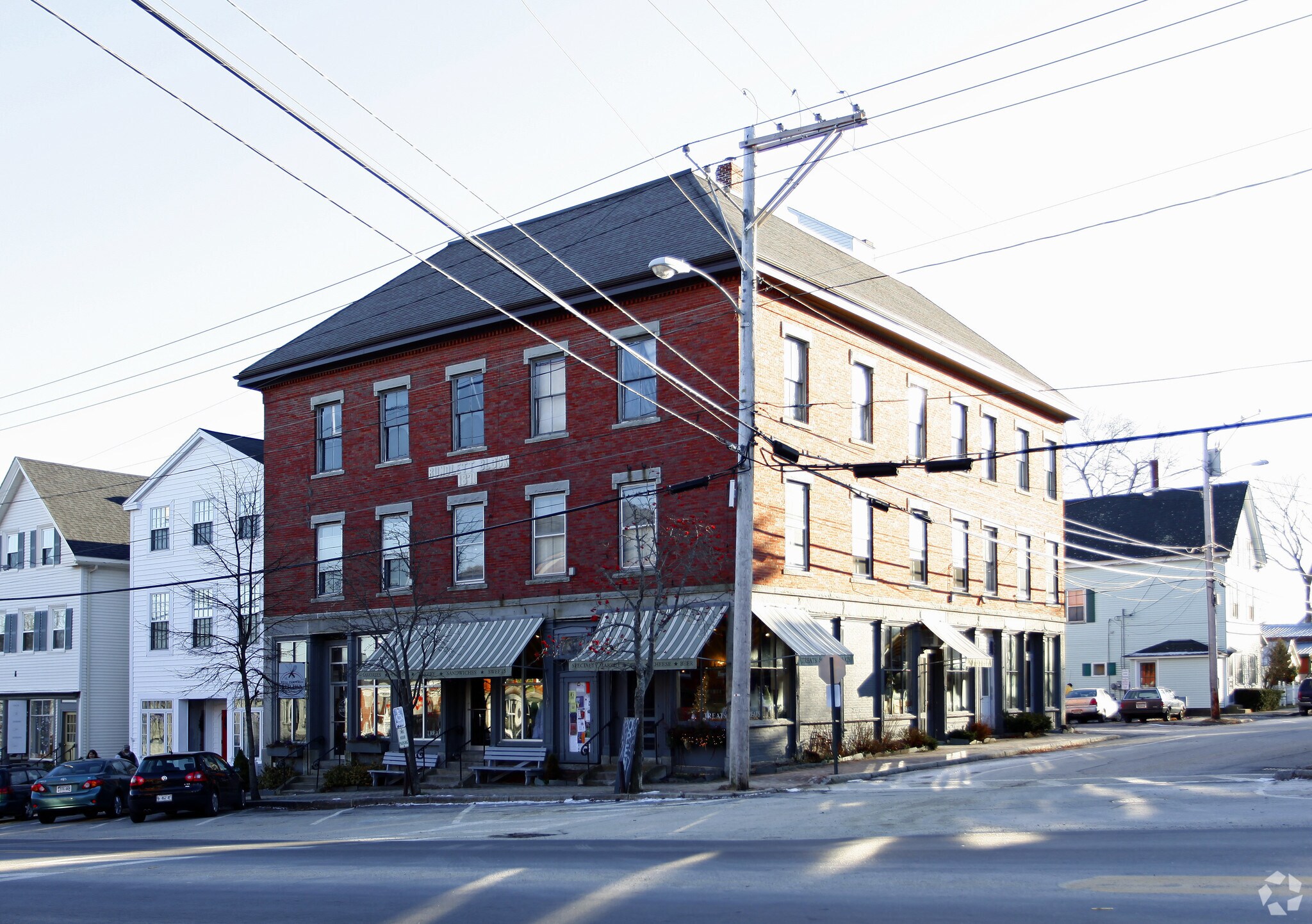 80 Main St, Wiscasset, ME à louer Photo principale– Image 1 sur 11