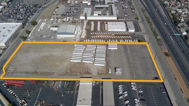 Plus de détails pour N I St, San Bernardino, CA - Terrain à louer