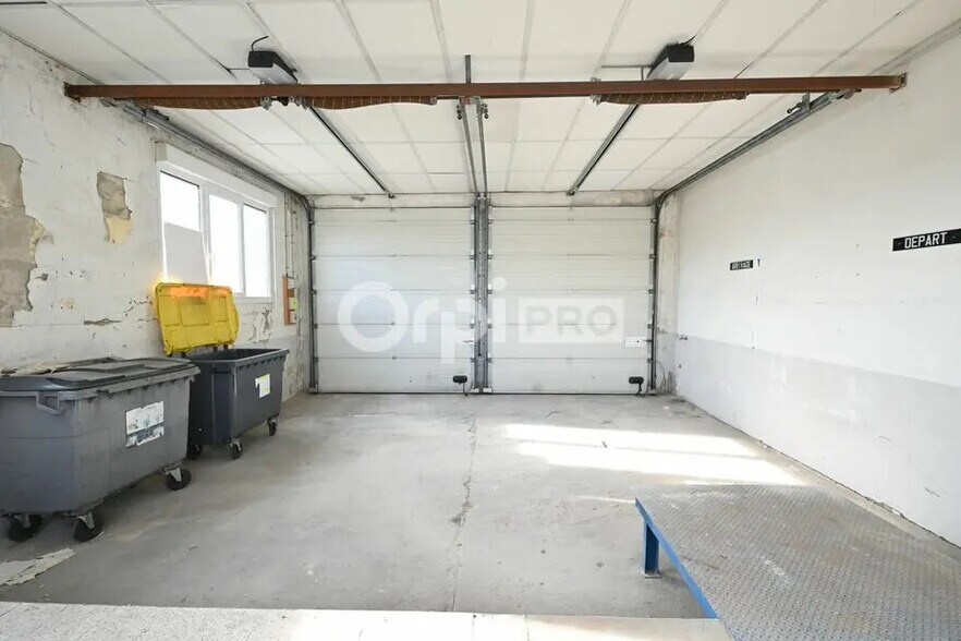 Local commercial dans Le Creusot à louer - Photo intérieure – Image 2 sur 10