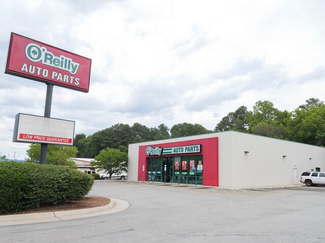 322 S Madison Blvd, Roxboro, NC à vendre Photo de l’immeuble– Image 1 sur 8