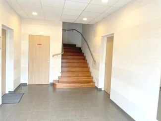 Plus de détails pour Rue Ernest Gouin, Croissy-sur-Seine - Bureau à louer