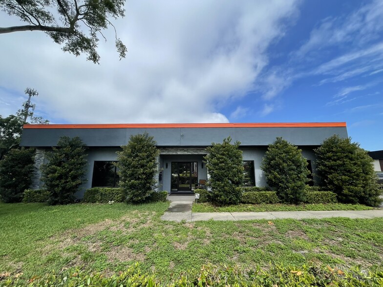 278 Semoran Commerce Pl, Apopka, FL à vendre - Photo principale – Image 1 sur 15