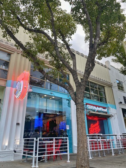 3847 Main St, Culver City, CA à louer - Photo de l’immeuble – Image 3 sur 72