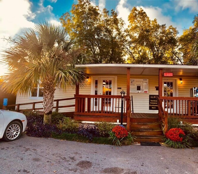 442 E Railroad Ave, Batesburg Leesville, SC à vendre - Photo de l’immeuble – Image 3 sur 34
