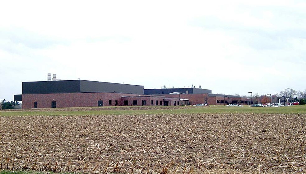 17745 S Metcalf Ave, Stilwell, KS à louer - Photo de l’immeuble – Image 2 sur 7