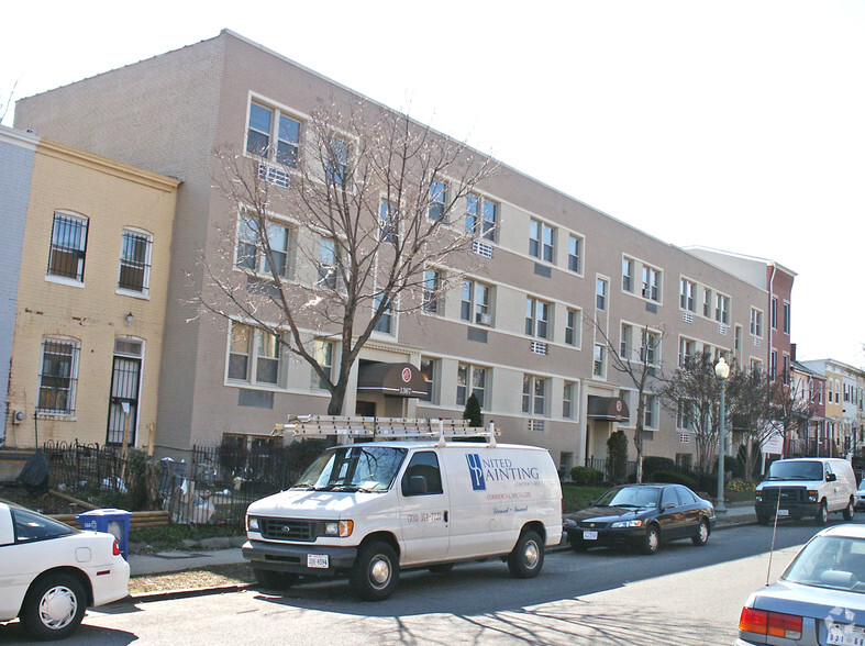 1361-1367 K St SE, Washington, DC à vendre - Photo de l’immeuble – Image 2 sur 5
