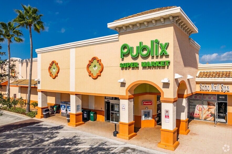 619 S Ft. Harrison Ave, Clearwater, FL à louer - Photo de l’immeuble – Image 1 sur 8
