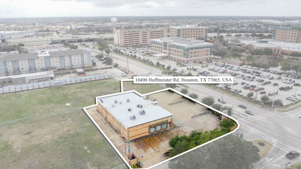 10490 Huffmeister Rd, Houston, TX à louer - Photo de l’immeuble – Image 2 sur 42