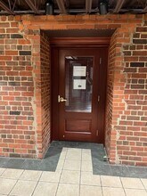 144-156 E Liberty St, Wooster, OH à louer Photo intérieure– Image 1 sur 9