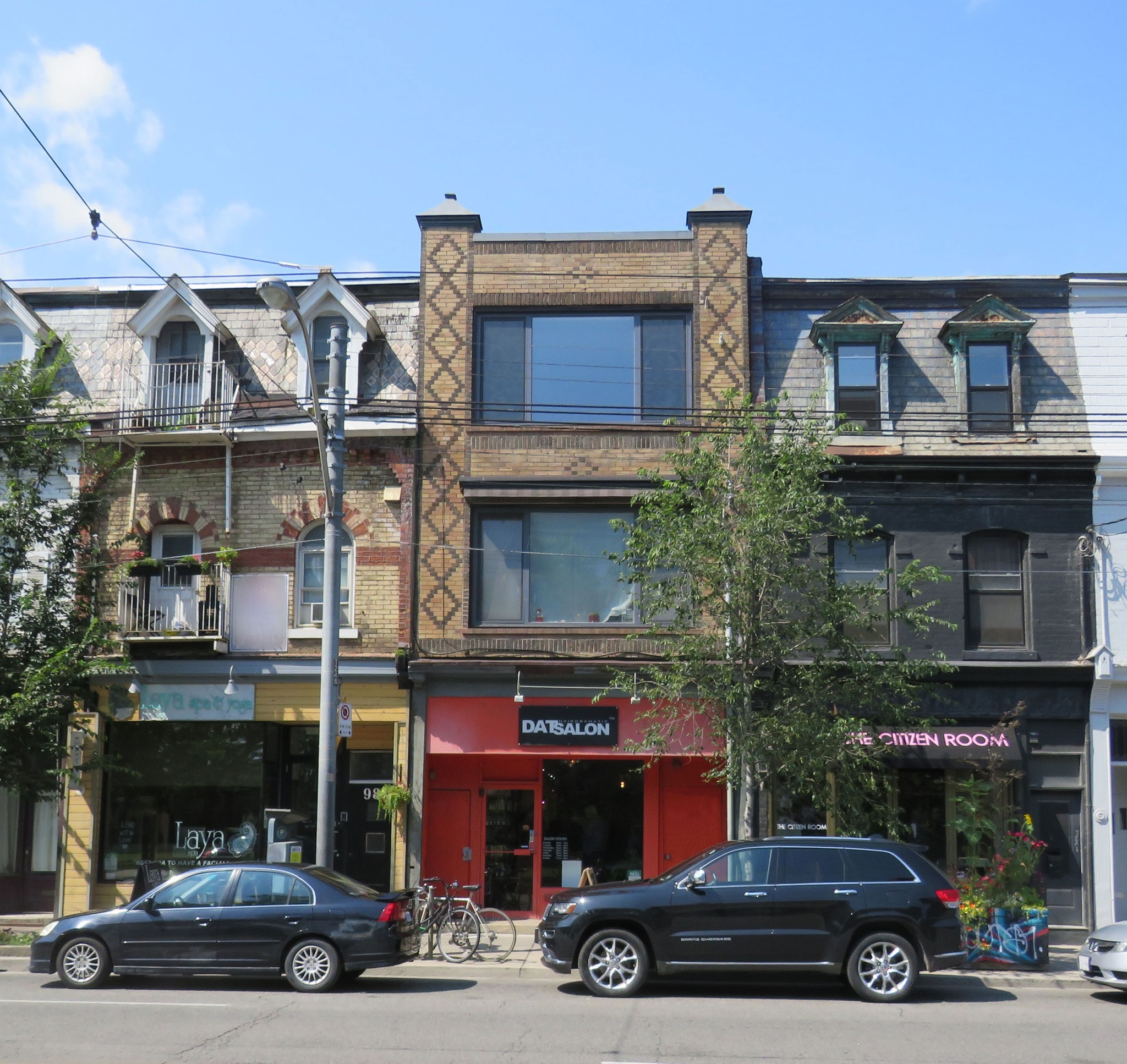 984 Queen St W, Toronto, ON à louer Photo principale– Image 1 sur 14