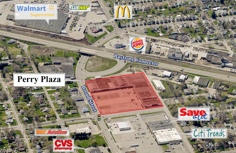 2202-2264 Broad St, Erie, PA à louer - Photo principale – Image 1 sur 2