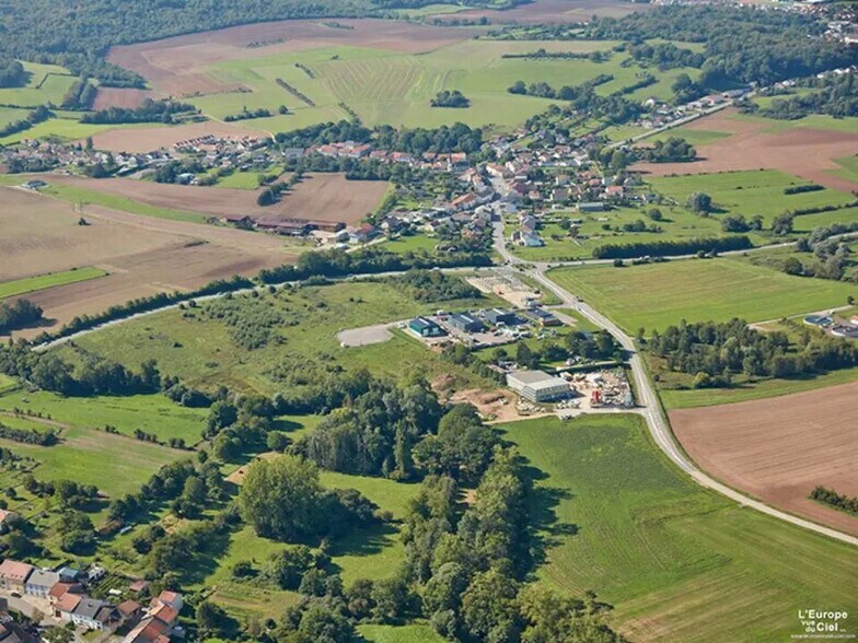 Terrain dans Koenigsmacker à vendre - Photo de l’immeuble – Image 3 sur 3