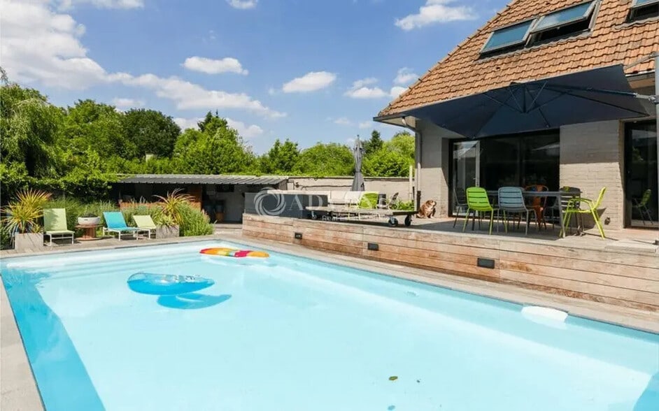 Bureau dans Wasquehal à louer - Photo de l’immeuble – Image 3 sur 12