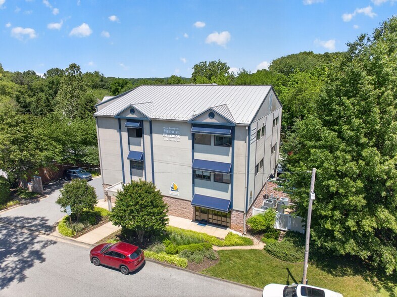 716 Monterey Ave, Annapolis, MD à vendre - Photo de l’immeuble – Image 1 sur 8