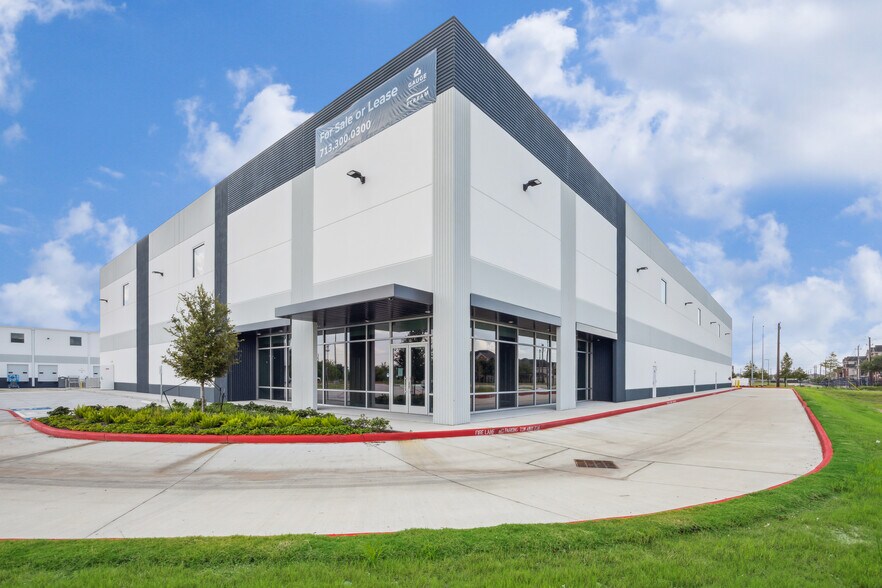 13415 Conklin Ln, Houston, TX à louer - Photo principale – Image 1 sur 7