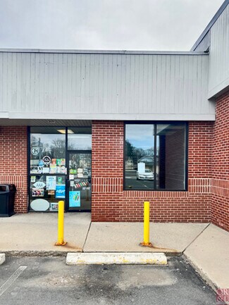 Plus de détails pour 58-62 East St, Plainville, CT - Local commercial à louer