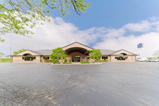 Plus de détails pour 1875 West Pointe Dr, Oshkosh, WI - Bureau à vendre
