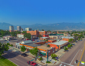 326-334 N Nevada Ave, Colorado Springs, CO à louer Photo de l’immeuble– Image 1 sur 1