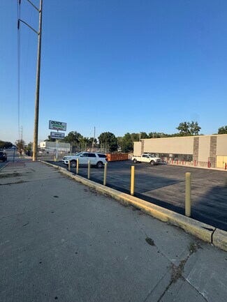Plus de détails pour 5701-5707 Troost Ave, Kansas City, MO - Local commercial à vendre