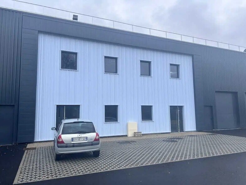92 Impasse Du Chatelard, Saint-Rémy à louer - Photo de l’immeuble – Image 3 sur 5