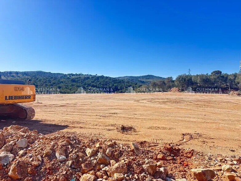 Local d'activités dans La Ciotat à vendre - Photo de la construction – Image 3 sur 5