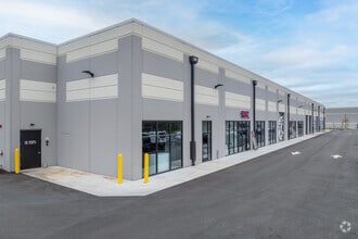 1850 Wayside Rd, Tinton Falls, NJ à louer Photo de l’immeuble– Image 2 sur 3