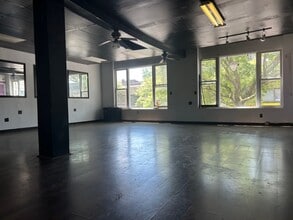 33-41 Mamaroneck Ave, White Plains, NY à louer Photo intérieure– Image 2 sur 2