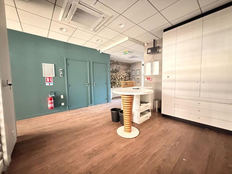 Local commercial dans Colomiers à vendre - Photo intérieure – Image 3 sur 13