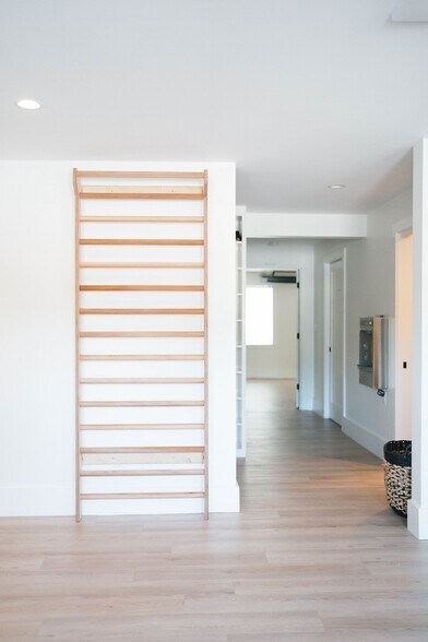 57 Water St, Hingham, MA à vendre - Photo de l’immeuble – Image 3 sur 7