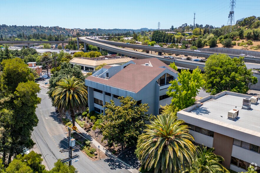 1407 Oakland Blvd, Walnut Creek, CA à louer - Aérien – Image 3 sur 4
