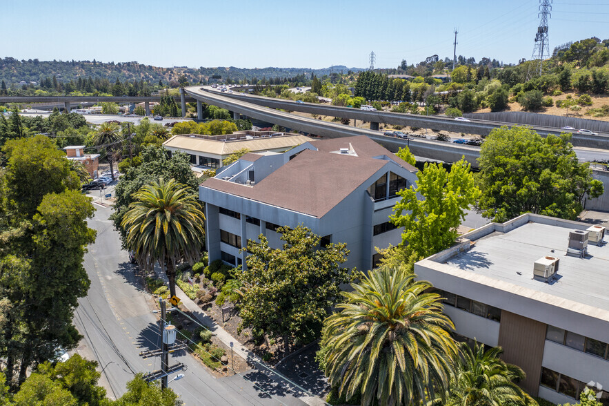 1407 Oakland Blvd, Walnut Creek, CA à louer - Aérien – Image 3 sur 4