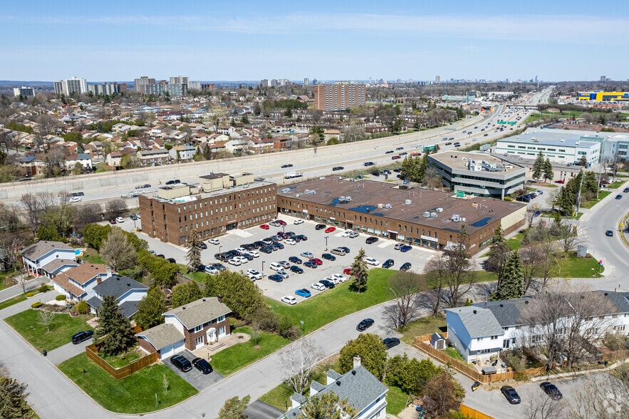 1150 Morrison Dr, Ottawa, ON à louer - Aérien – Image 3 sur 16