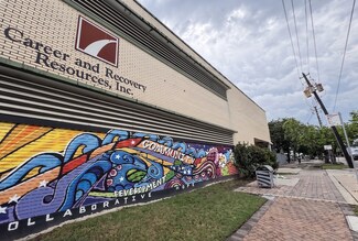 Plus de détails pour 2525 San Jacinto St – Bureau à vendre, Houston, TX