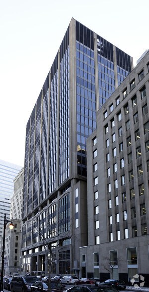 1080 Côte Du Beaver Hall, Montréal, QC à louer - Photo de l’immeuble – Image 3 sur 5