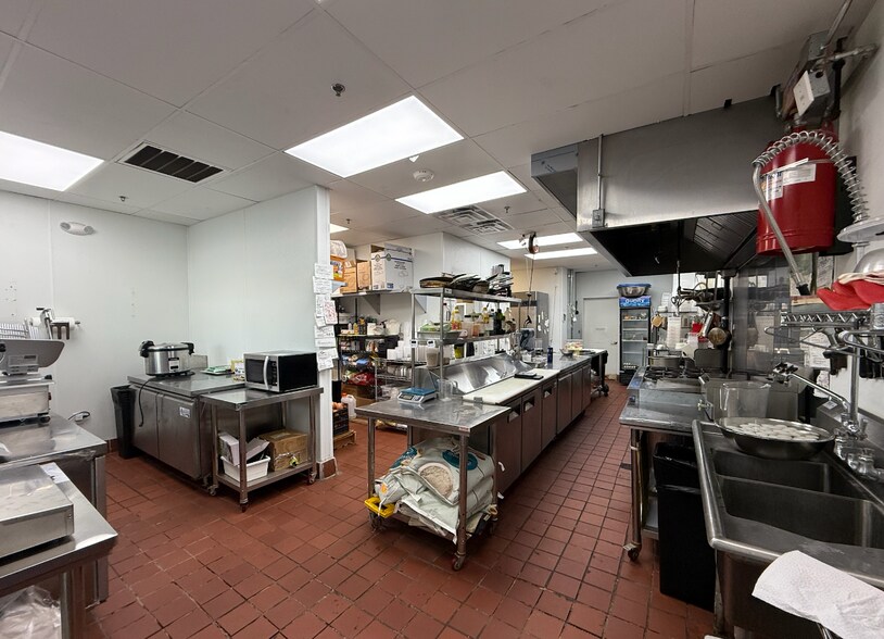 4070 State Highway 121, Carrollton, TX à louer - Photo de l’immeuble – Image 2 sur 5