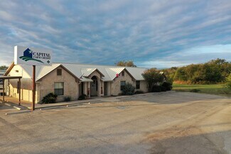 Plus de détails pour 237 19th St, Hondo, TX - Bureau à vendre