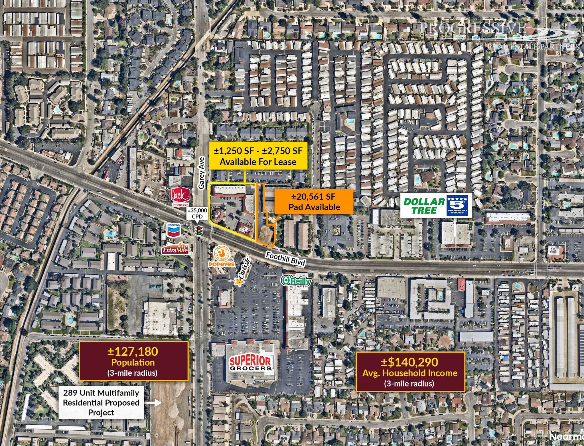 101 E Foothill Blvd, Pomona, CA à louer Photo de l’immeuble– Image 1 sur 5