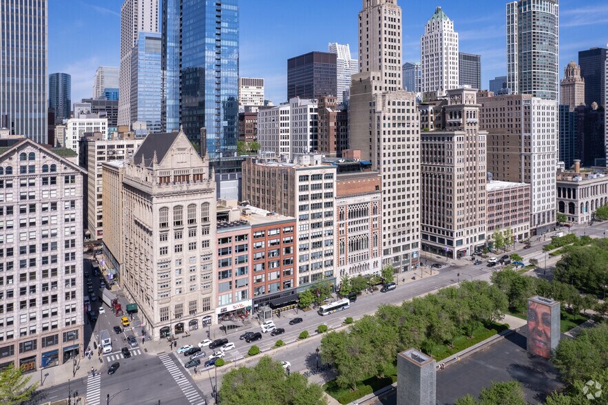 18 S Michigan Ave, Chicago, IL à vendre - Aérien – Image 3 sur 5