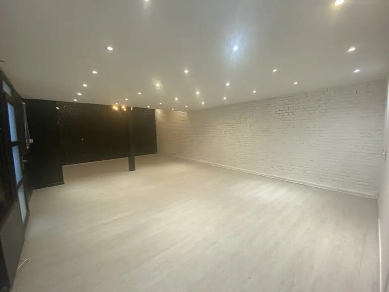 Local commercial dans Le Havre à vendre - Photo de l’immeuble – Image 3 sur 7